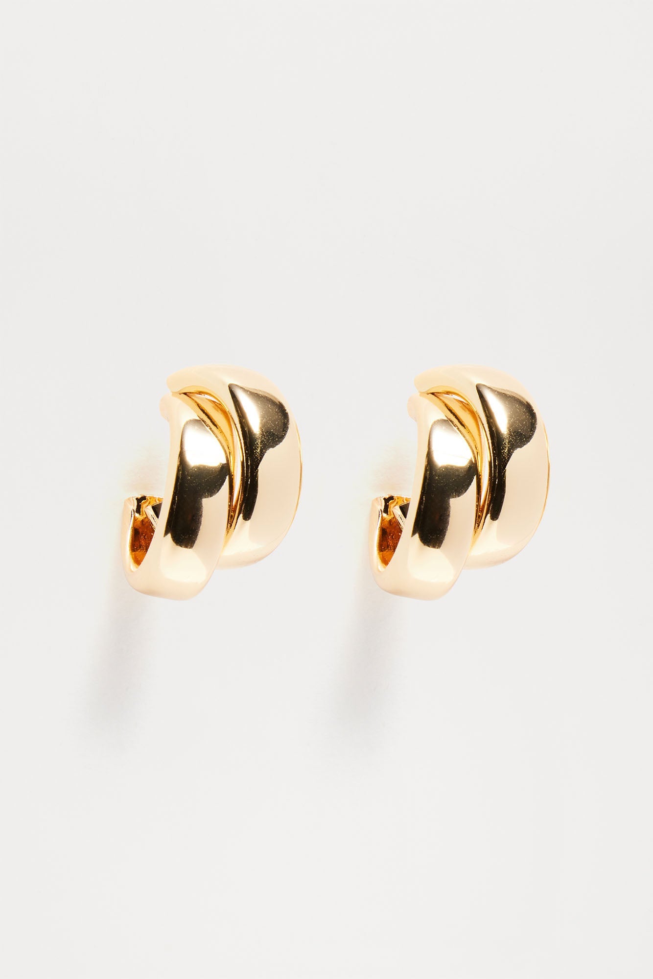 Gleam On Hoop Earrings - Gold