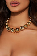 Luxurious Lifestyle Necklace - Gold